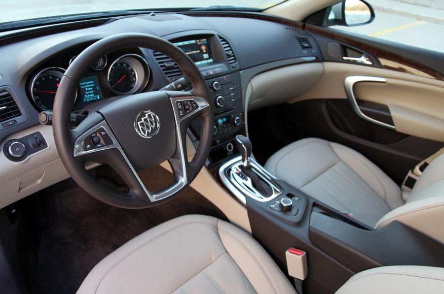  Buick Regal eAssist 2012 года  (фото 24 из 48)